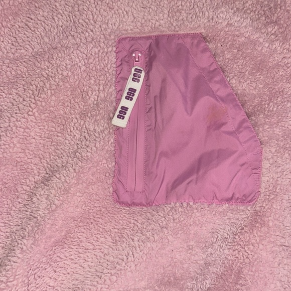 UGG Niko Sherpa Crewneck in Pink - Picture 6 of 8